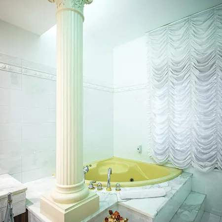 Oda ve Kahvaltı Brigida 3*