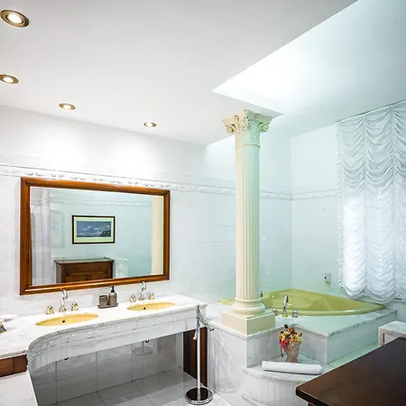 Brigida Oda ve Kahvaltı 3*